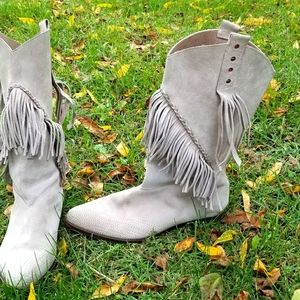 Suade boots